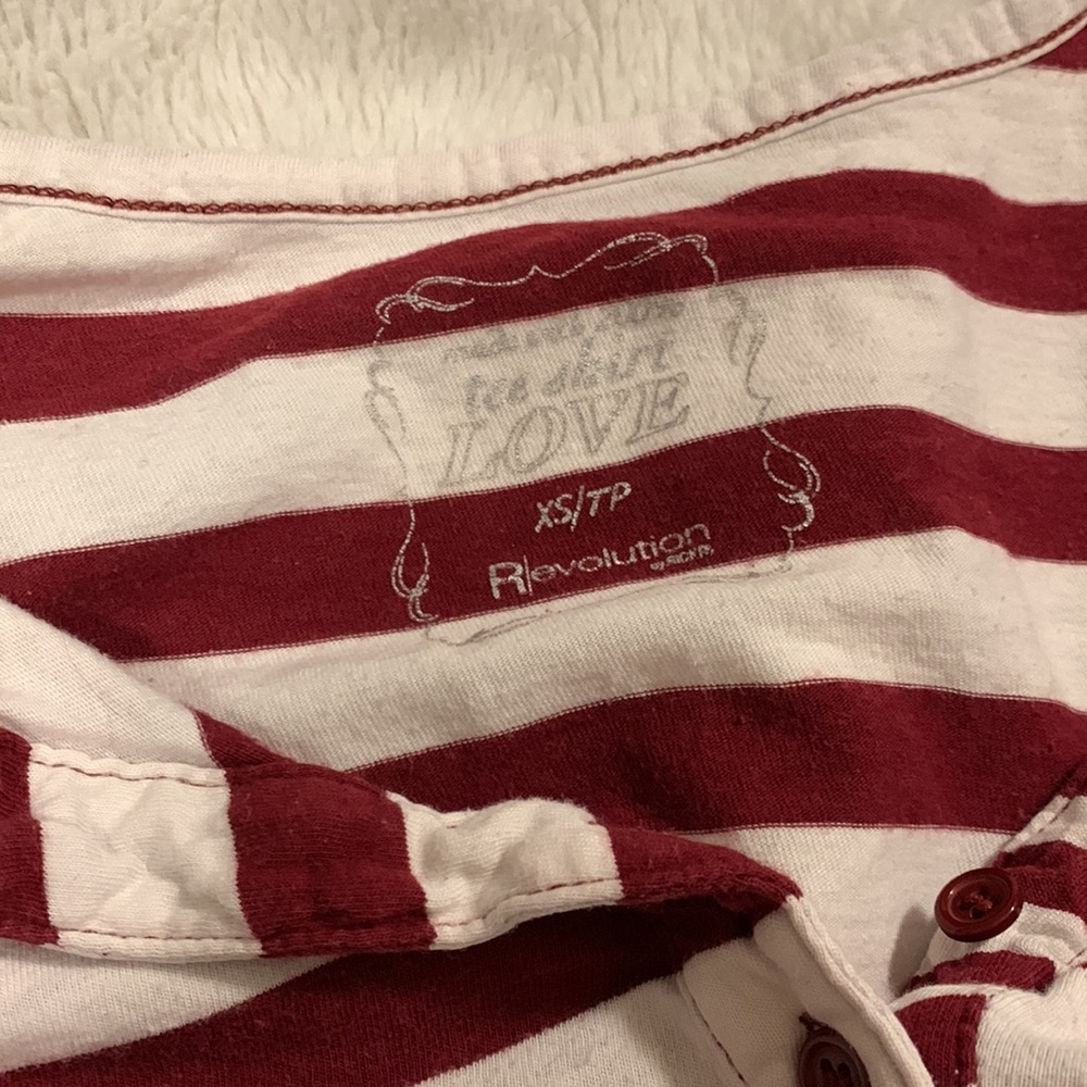 Striped long sleeve shirt 🤍❤️